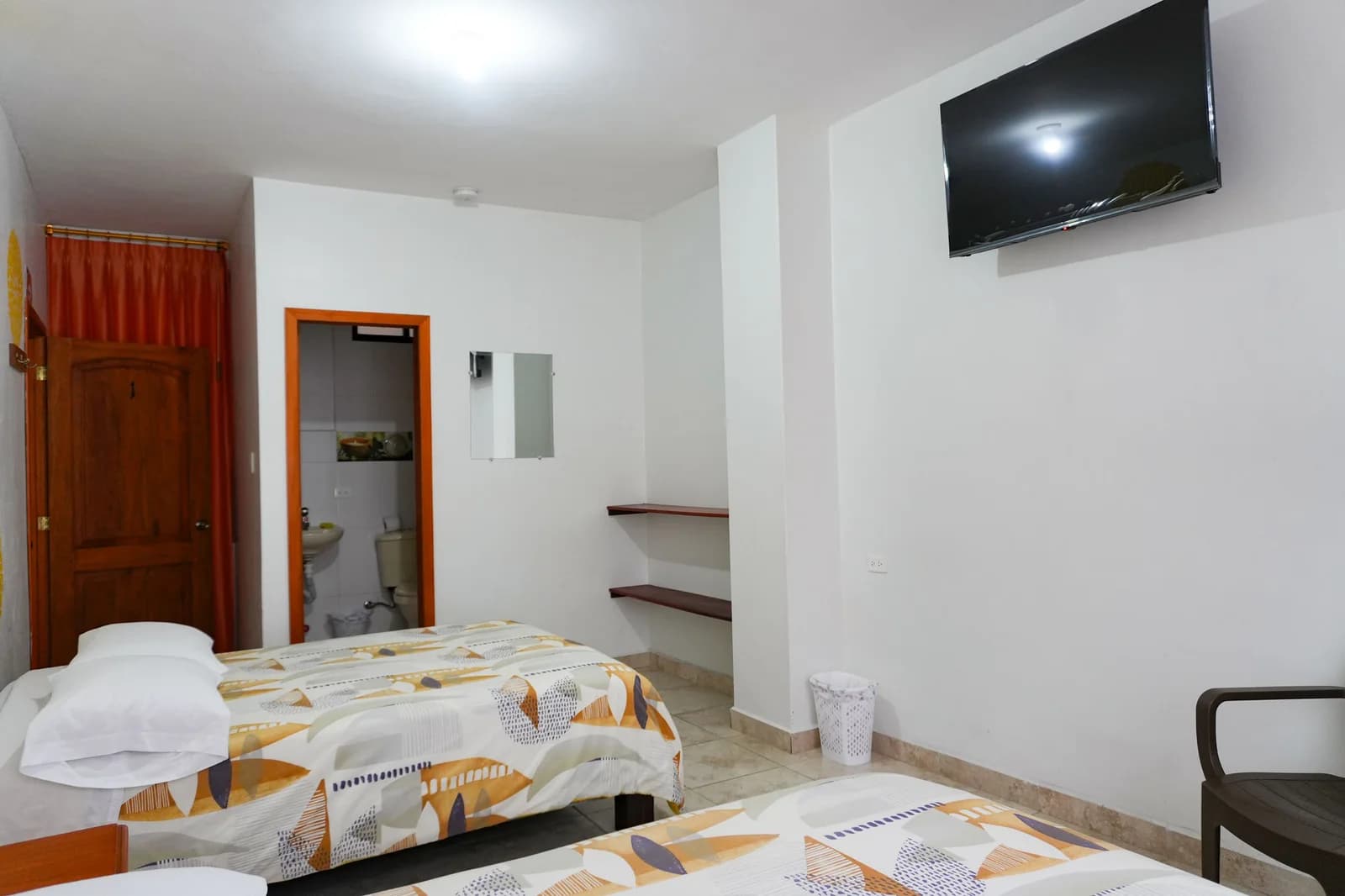 Habitación Cuádruple en Baños de Agua Santa 4