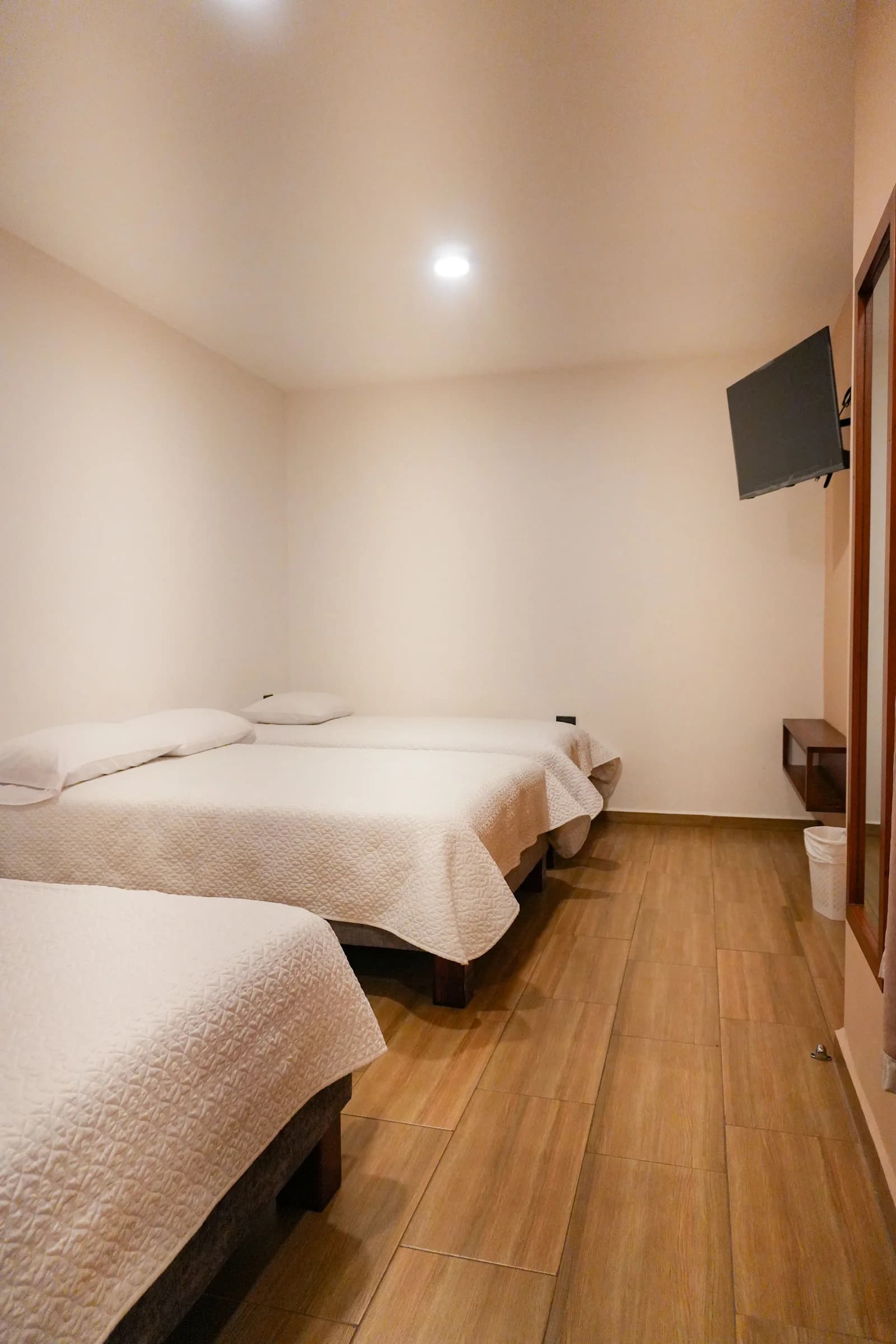 Habitación Quíntuple en Baños de Agua Santa 3